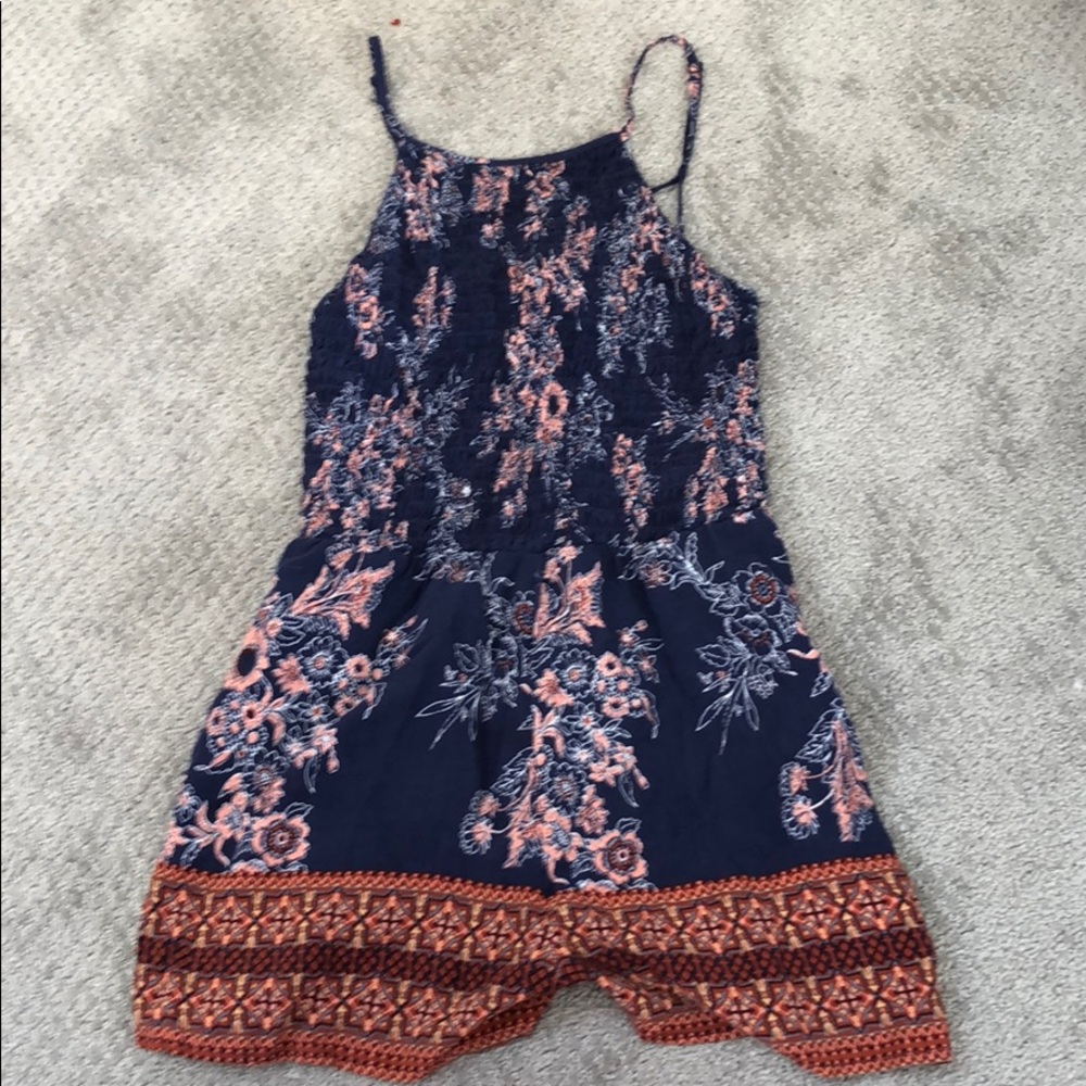 Socialite rouched floral romper size M